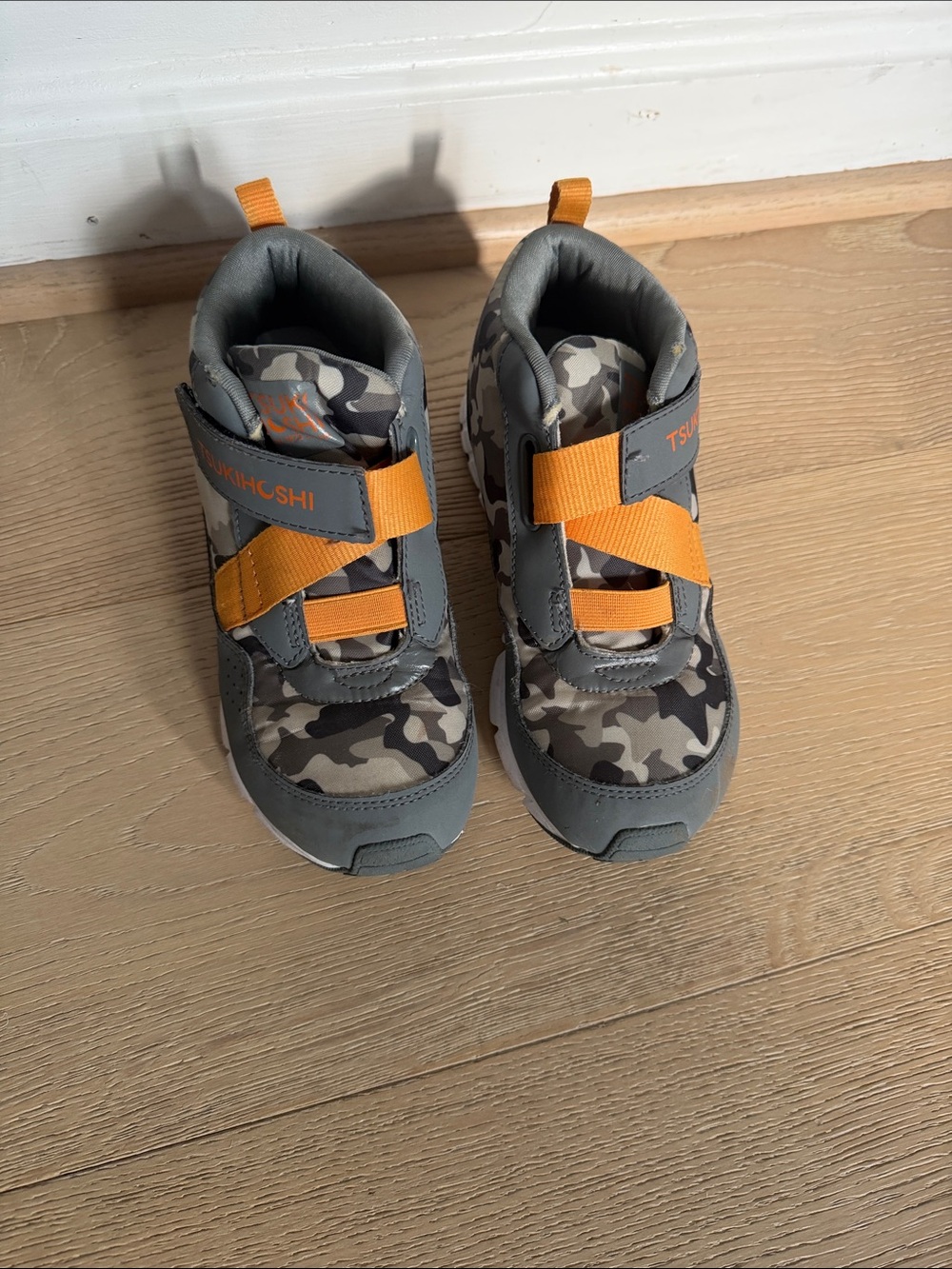 Tsukihoshi waterproof shoes